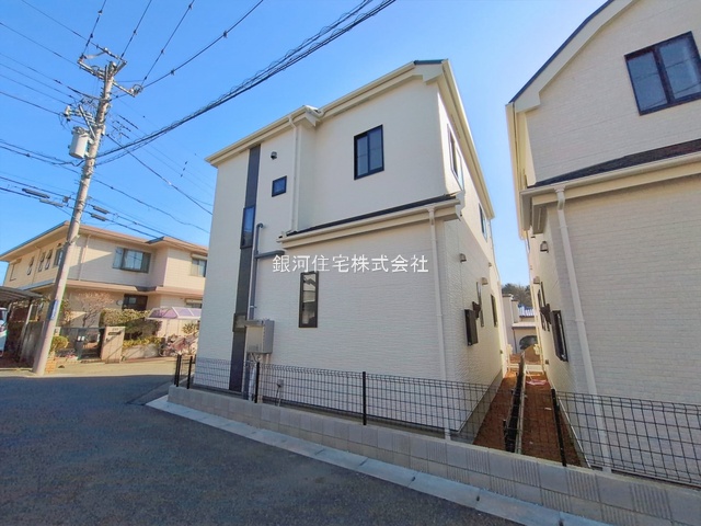 G00386287 千葉県八千代市八千代台東２丁目 新築一戸建て 4290万円 土地面積115.50m² (約34.93坪) 建物面積98.53m² (約29.80坪) 間取り４ＬＤＫ 築年月2026年01月(築１年以内)【外観17】