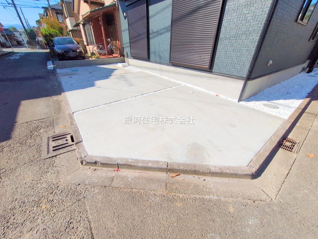 G00386349 神奈川県相模原市中央区上溝 新築一戸建て 3980万円 土地面積112.07m² (約33.90坪) 建物面積101.16m² (約30.60坪) 間取り４ＬＤＫ 築年月2025年11月(築１年以内)【外観12】