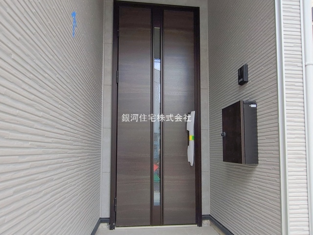 G00386418 千葉県船橋市夏見２丁目 新築一戸建て 5698万円 土地面積99.81m² (約30.19坪) 建物面積96.70m² (約29.25坪) 間取り３ＬＤＫ 築年月2026年01月(築１年以内)【外観4】