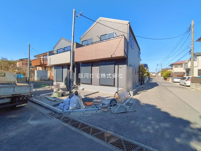 G00386436 千葉県千葉市美浜区磯辺１丁目 新築一戸建て 5290万円 土地面積94.77m² (約28.66坪) 建物面積94.77m² (約28.66坪) 間取り４ＬＤＫ 築年月2026年02月【外観5】