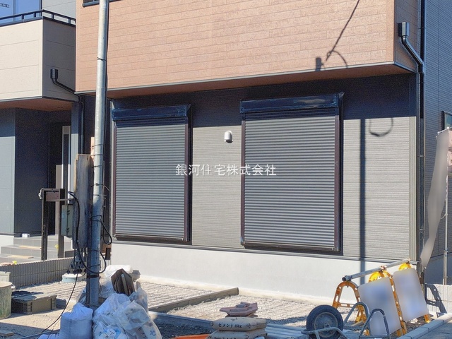 G00386436 千葉県千葉市美浜区磯辺１丁目 新築一戸建て 5290万円 土地面積94.77m² (約28.66坪) 建物面積94.77m² (約28.66坪) 間取り４ＬＤＫ 築年月2026年02月【外観6】