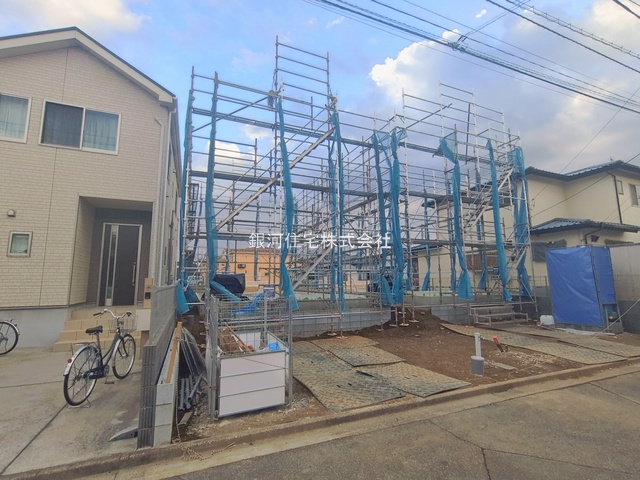 G00386441 千葉県鎌ヶ谷市東初富５丁目 新築一戸建て 4399万円 土地面積116.55m² (約35.25坪) 建物面積102.40m² (約30.97坪) 間取り４ＬＤＫ 築年月2026年03月【外観10】