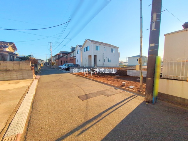 G00386441 千葉県鎌ヶ谷市東初富５丁目 新築一戸建て 4399万円 土地面積116.55m² (約35.25坪) 建物面積102.40m² (約30.97坪) 間取り４ＬＤＫ 築年月2026年03月【外観18】