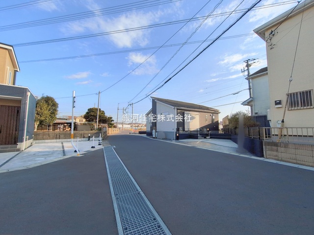 G00386442 千葉県四街道市内黒田 新築一戸建て 3990万円 土地面積192.87m² (約58.34坪) 建物面積88.60m² (約26.80坪) 間取り３ＬＤＫ 築年月2025年03月(築１年以内)【外観13】