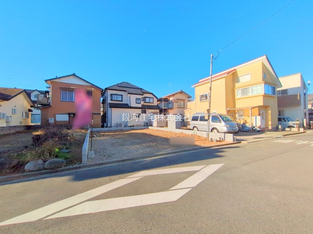 G00386444 千葉県八千代市八千代台北１６丁目 新築一戸建て 4399万円 土地面積111.08m² (約33.60坪) 建物面積108.39m² (約32.78坪) 間取り４ＬＤＫ 築年月2026年05月【外観11】