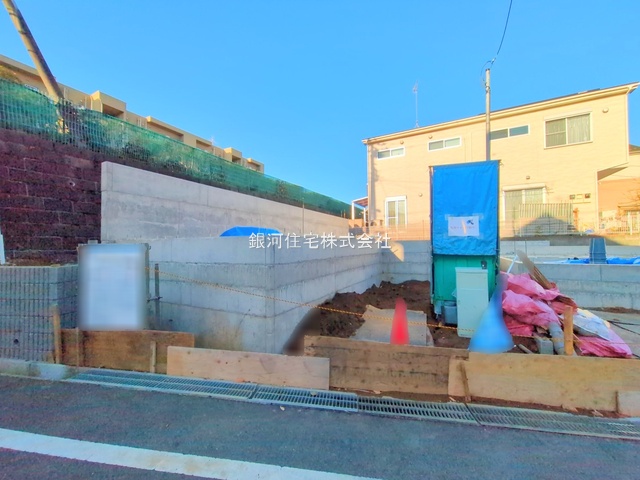 G00386487 東京都町田市忠生２丁目 新築一戸建て 3480万円 土地面積96.25m² (約29.11坪) 建物面積92.94m² (約28.11坪) 間取り３ＬＤＫ 築年月2026年06月【外観4】