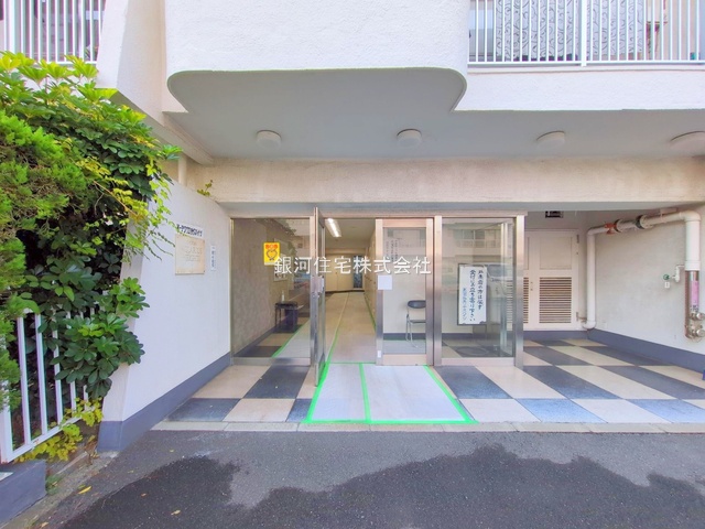G00386567 千葉県市川市新井３丁目 中古マンション 2980万円 専有面積68.04m² (約20.58坪) 間取り３ＬＤＫ 所在階5階 築年月1974年02月(築51年)【外観5】