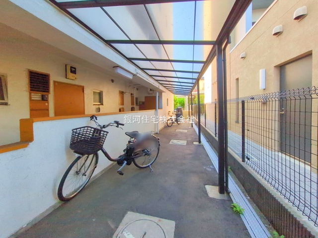 G00386567 千葉県市川市新井３丁目 中古マンション 2980万円 専有面積68.04m² (約20.58坪) 間取り３ＬＤＫ 所在階5階 築年月1974年02月(築51年)【外観7】