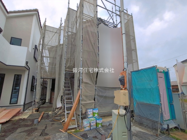 G00386572 神奈川県相模原市南区相南２丁目 新築一戸建て 4730万円 土地面積97.03m² (約29.35坪) 建物面積93.65m² (約28.32坪) 間取り３ＬＤＫ 築年月2026年06月(築１年以内)【外観17】