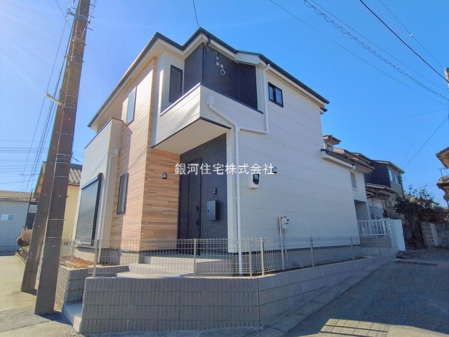 G00386623 千葉県四街道市大日 新築一戸建て 3788万円 土地面積132.51m² (約40.08坪) 建物面積105.64m² (約31.95坪) 間取り４ＬＤＫ 築年月2026年01月(築１年以内)【外観8】