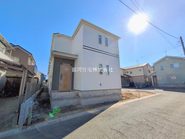 G00386627 埼玉県南埼玉郡宮代町本田５丁目 新築一戸建て 3190万円 土地面積160.09m² (約48.42坪) 建物面積96.05m² (約29.05坪) 間取り４ＬＤＫ 築年月2026年03月【外観8】