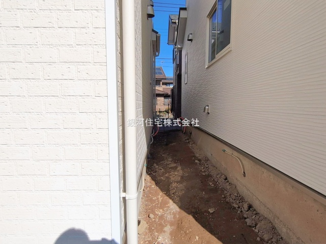 G00386627 埼玉県南埼玉郡宮代町本田５丁目 新築一戸建て 3190万円 土地面積160.09m² (約48.42坪) 建物面積96.05m² (約29.05坪) 間取り４ＬＤＫ 築年月2026年03月【外観10】