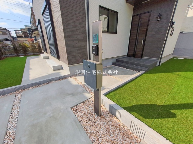 G00386631 千葉県松戸市松飛台 新築一戸建て 4590万円 土地面積233.05m² (約70.49坪) 建物面積101.85m² (約30.80坪) 間取り４ＬＤＫ 築年月2026年02月【外観9】