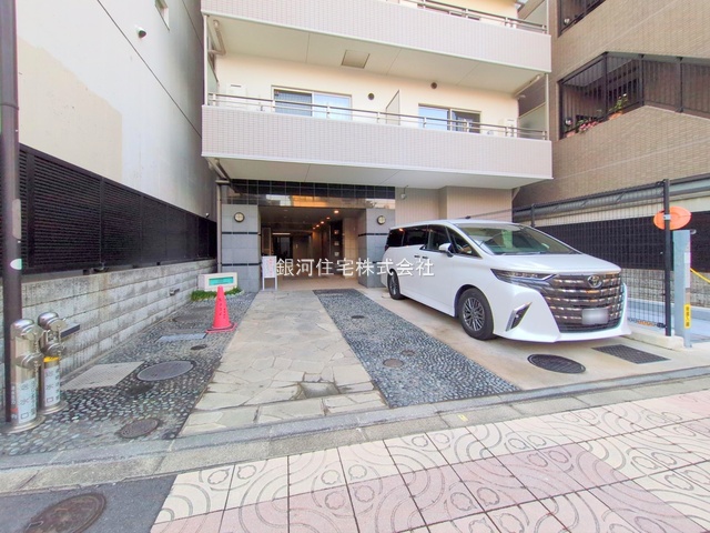 G00386709 東京都台東区松が谷２丁目 中古マンション 6180万円 専有面積40.04m² (約12.11坪) 間取り１ＬＤＫ 所在階8階 築年月2009年05月(築16年)【外観5】