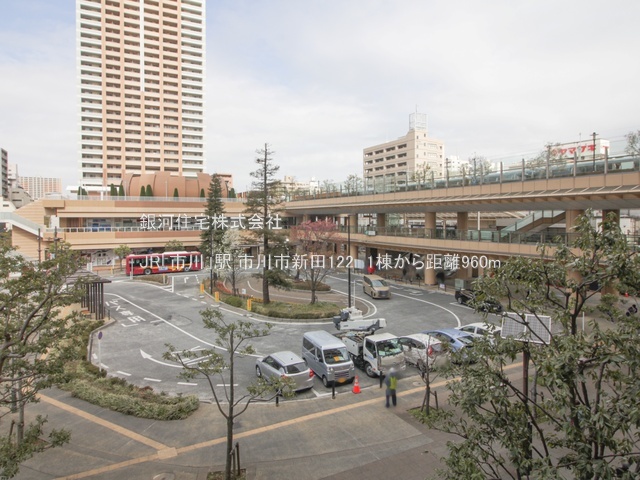 G00386821 千葉県市川市新田１丁目 新築一戸建て 3980万円 土地面積46.31m² (約14.00坪) 建物面積74.31m² (約22.47坪) 間取り２ＳＬＤＫ 築年月2025年12月(築１年以内)【周辺環境】JR「市川」駅