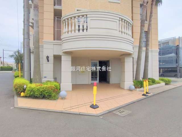 G00386922 神奈川県茅ヶ崎市汐見台 中古マンション 4580万円 専有面積75.25m² (約22.76坪) 間取り２ＬＤＫ 所在階2階 築年月2008年10月(築17年)【外観3】