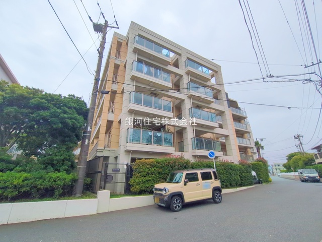 G00386922 神奈川県茅ヶ崎市汐見台 中古マンション 4580万円 専有面積75.25m² (約22.76坪) 間取り２ＬＤＫ 所在階2階 築年月2008年10月(築17年)【外観6】