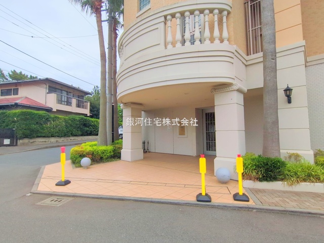 G00386922 神奈川県茅ヶ崎市汐見台 中古マンション 4580万円 専有面積75.25m² (約22.76坪) 間取り２ＬＤＫ 所在階2階 築年月2008年10月(築17年)【外観12】