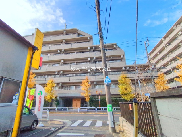 G00387165 東京都三鷹市下連雀９丁目 中古マンション 6499万円 専有面積64.17m² (約19.41坪) 間取り２ＳＬＤＫ 所在階3階 築年月2004年07月(築21年)【外観13】