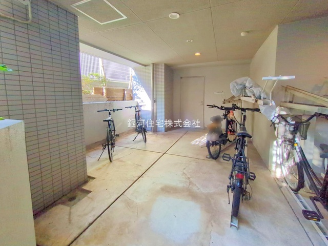 G00387304 東京都文京区春日２丁目 中古マンション 6680万円 専有面積37.18m² (約11.24坪) 間取り１ＬＤＫ 所在階11階 築年月2005年12月(築20年)【外観9】