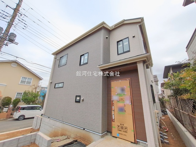 G00387371 埼玉県所沢市大字下富 新築一戸建て 4298万円 土地面積188.45m² (約57.00坪) 建物面積103.86m² (約31.41坪) 間取り４ＬＤＫ 築年月2026年01月(築１年以内)【外観9】