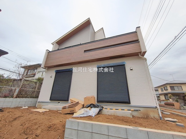 G00387371 埼玉県所沢市大字下富 新築一戸建て 4298万円 土地面積188.45m² (約57.00坪) 建物面積103.86m² (約31.41坪) 間取り４ＬＤＫ 築年月2026年01月(築１年以内)【外観16】