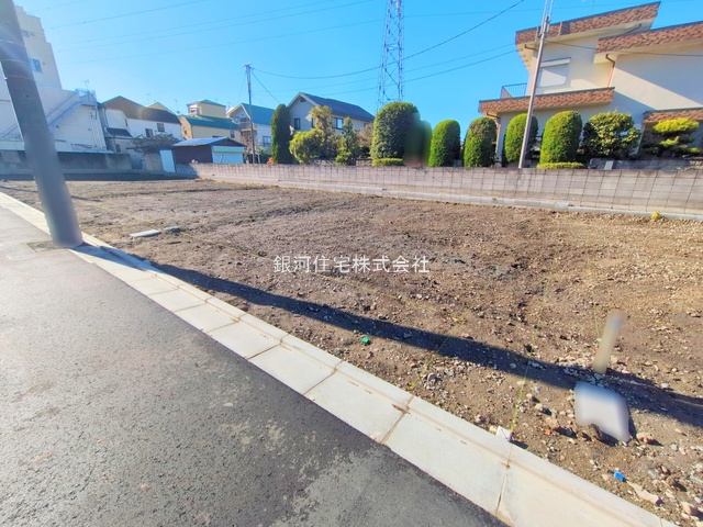 G00387395 東京都葛飾区水元３丁目 新築一戸建て 4990万円 土地面積80.02m² (約24.20坪) 建物面積89.63m² (約27.11坪) 間取り３ＳＬＤＫ 築年月2026年04月【外観13】