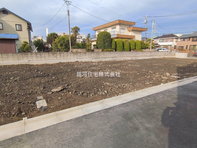 G00387396 東京都葛飾区水元３丁目 新築一戸建て 4890万円 土地面積80.01m² (約24.20坪) 建物面積89.63m² (約27.11坪) 間取り３ＳＬＤＫ 築年月2026年04月【外観4】