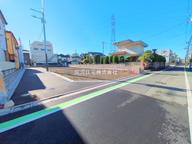 G00387396 東京都葛飾区水元３丁目 新築一戸建て 4890万円 土地面積80.01m² (約24.20坪) 建物面積89.63m² (約27.11坪) 間取り３ＳＬＤＫ 築年月2026年04月【外観9】