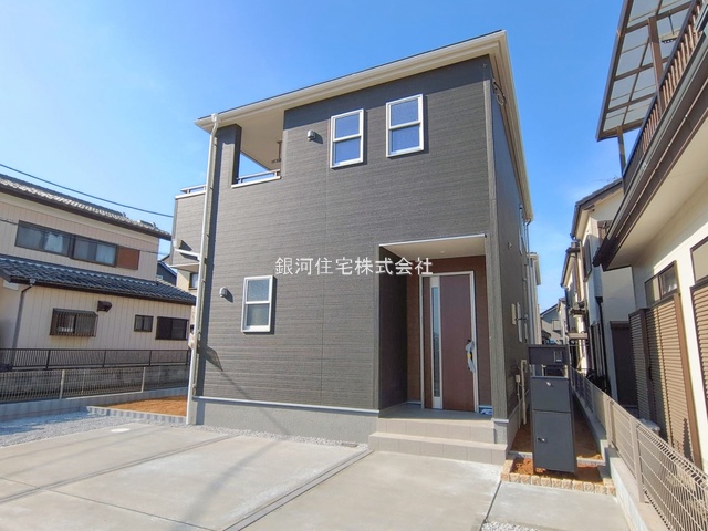 G00387411 埼玉県さいたま市岩槻区城南１丁目 新築一戸建て 3780万円 土地面積162.07m² (約49.02坪) 建物面積107.64m² (約32.56坪) 間取り４ＬＤＫ 築年月2026年02月【外観5】