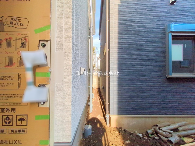 G00387413 東京都世田谷区梅丘２丁目 新築一戸建て 1億998万円 土地面積90.66m² (約27.42坪) 建物面積81.55m² (約24.66坪) 築年月2026年01月(築１年以内)【外観12】