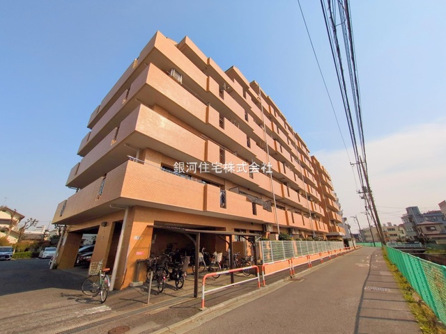 G00387427 埼玉県さいたま市南区内谷１丁目 中古マンション 2980万円 専有面積53.80m² (約16.27坪) 間取り２ＳＤＫ 所在階3階 築年月1989年01月(築37年)【外観9】