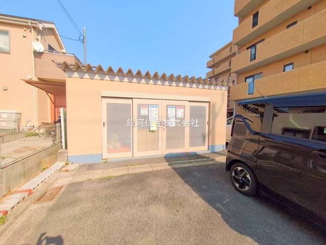 G00387427 埼玉県さいたま市南区内谷１丁目 中古マンション 2980万円 専有面積53.80m² (約16.27坪) 間取り２ＳＤＫ 所在階3階 築年月1989年01月(築37年)【外観11】