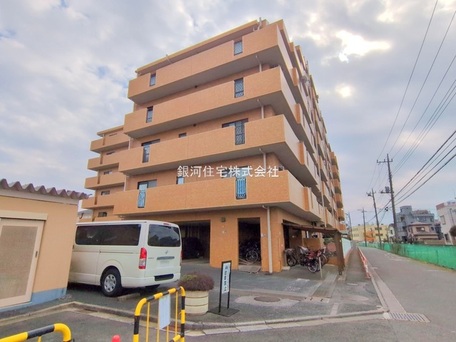 G00387427 埼玉県さいたま市南区内谷１丁目 中古マンション 2980万円 専有面積53.80m² (約16.27坪) 間取り２ＳＤＫ 所在階3階 築年月1989年01月(築37年)【外観15】