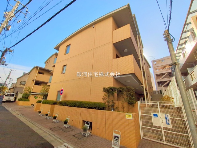 G00387432 東京都目黒区中目黒１丁目 中古マンション 6990万円 専有面積28.79m² (約8.70坪) 間取り１ＤＫ 所在階4階 築年月2011年01月(築15年)【外観2】