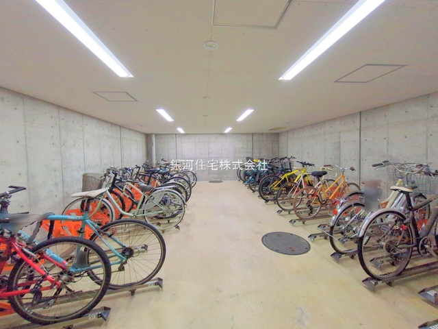 G00387432 東京都目黒区中目黒１丁目 中古マンション 6990万円 専有面積28.79m² (約8.70坪) 間取り１ＤＫ 所在階4階 築年月2011年01月(築15年)【外観8】