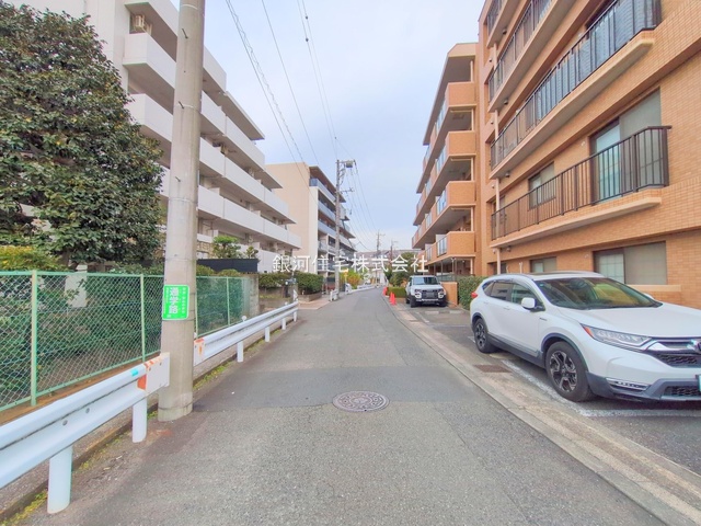 G00387439 神奈川県川崎市中原区上小田中２丁目 中古マンション 4899万円 専有面積55.21m² (約16.70坪) 間取り２ＬＤＫ 所在階5階 築年月1999年03月(築26年)【外観4】