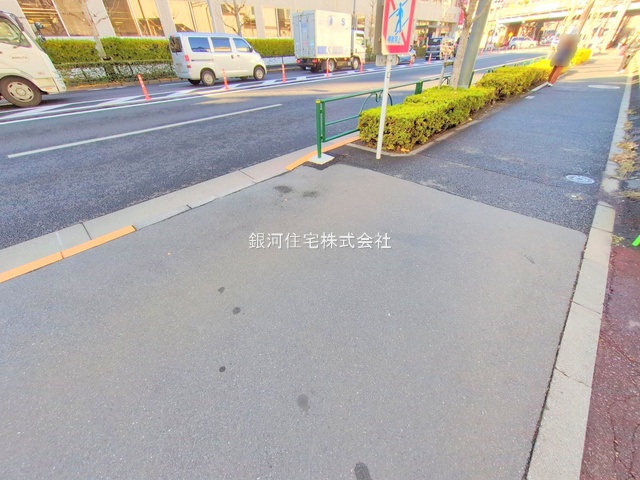 G00387443 東京都足立区千住曙町 中古マンション 3180万円 専有面積45.00m² (約13.61坪) 間取り１ＬＤＫ 所在階7階 築年月1975年10月(築50年)【外観6】