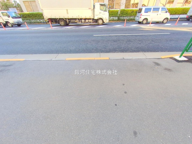 G00387443 東京都足立区千住曙町 中古マンション 3180万円 専有面積45.00m² (約13.61坪) 間取り１ＬＤＫ 所在階7階 築年月1975年10月(築50年)【外観12】