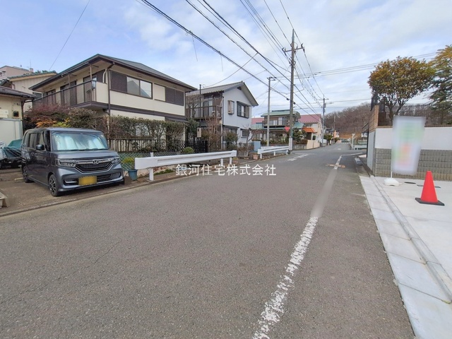 G00388826 東京都町田市成瀬台１丁目 新築一戸建て 5799万円 土地面積168.90m² (約51.09坪) 建物面積105.04m² (約31.77坪) 間取り４ＬＤＫ 築年月2025年10月(築１年以内)【外観6】