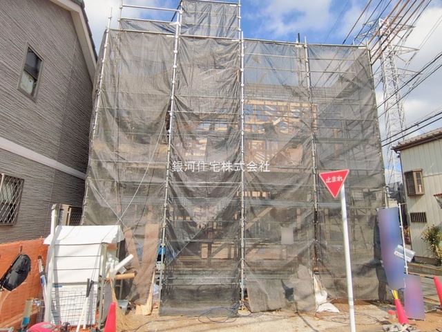 G00389111 埼玉県所沢市大字松郷 新築一戸建て 4698万円 土地面積117.96m² (約35.68坪) 建物面積93.51m² (約28.28坪) 間取り３ＬＤＫ 築年月2026年04月【外観2】