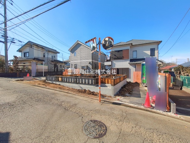 G00389111 埼玉県所沢市大字松郷 新築一戸建て 4698万円 土地面積117.96m² (約35.68坪) 建物面積93.51m² (約28.28坪) 間取り３ＬＤＫ 築年月2026年04月【外観8】