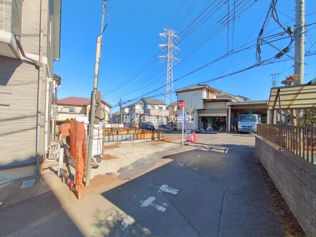 G00389111 埼玉県所沢市大字松郷 新築一戸建て 4698万円 土地面積117.96m² (約35.68坪) 建物面積93.51m² (約28.28坪) 間取り３ＬＤＫ 築年月2026年04月【外観10】