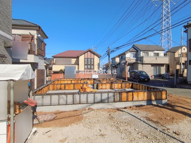 G00389111 埼玉県所沢市大字松郷 新築一戸建て 4698万円 土地面積117.96m² (約35.68坪) 建物面積93.51m² (約28.28坪) 間取り３ＬＤＫ 築年月2026年04月【外観11】
