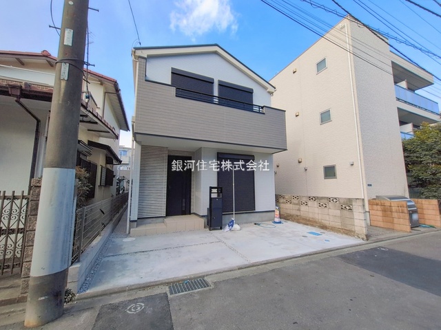 G00389145 神奈川県相模原市南区若松５丁目 新築一戸建て 4490万円 土地面積92.00m² (約27.83坪) 建物面積102.68m² (約31.06坪) 間取り４ＬＤＫ 築年月2025年12月(築１年以内)【外観2】