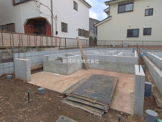 G00389431 神奈川県横浜市鶴見区北寺尾７丁目 新築一戸建て 4680万円 土地面積67.44m² (約20.40坪) 建物面積113.74m² (約34.40坪) 間取り３ＳＬＤＫ 築年月2026年08月【外観4】