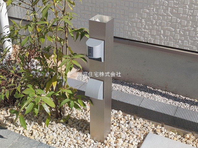 G00389450 東京都練馬区桜台４丁目 新築一戸建て 9980万円 土地面積113.19m² (約34.23坪) 建物面積107.72m² (約32.58坪) 間取り３ＳＬＤＫ 築年月2026年01月(築１年以内)【外観15】