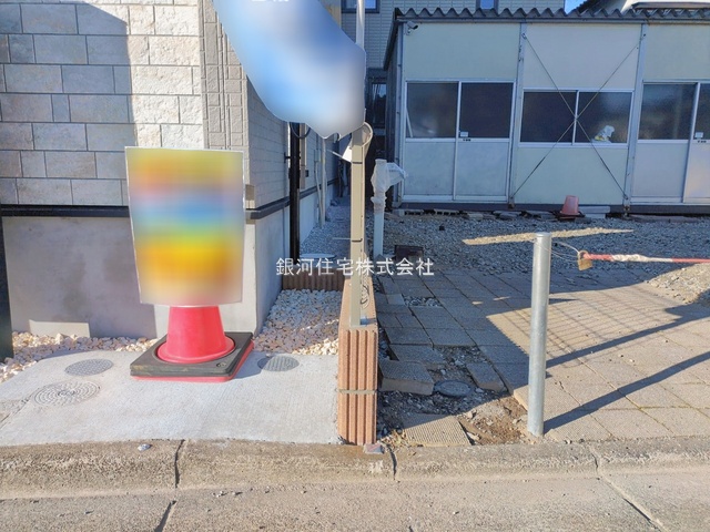 G00389461 埼玉県志木市中宗岡１丁目 新築一戸建て 3399万円 土地面積71.56m² (約21.64坪) 建物面積115.22m² (約34.85坪) 間取り３ＳＬＤＫ 築年月2026年02月(築１年以内)【外観7】