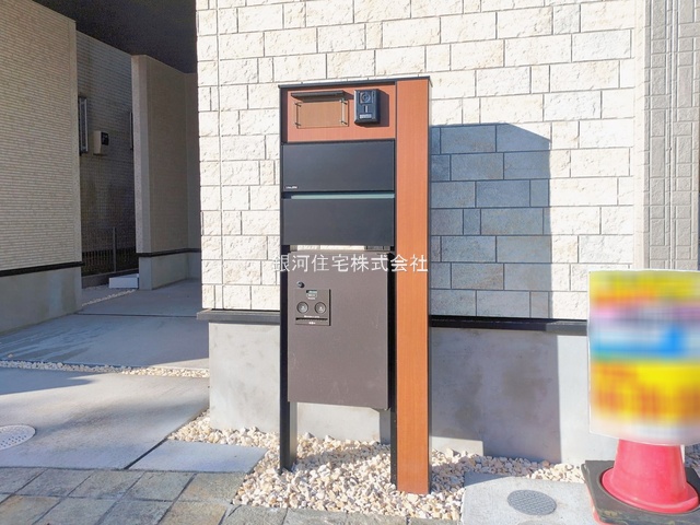 G00389461 埼玉県志木市中宗岡１丁目 新築一戸建て 3399万円 土地面積71.56m² (約21.64坪) 建物面積115.22m² (約34.85坪) 間取り３ＳＬＤＫ 築年月2026年02月(築１年以内)【外観11】