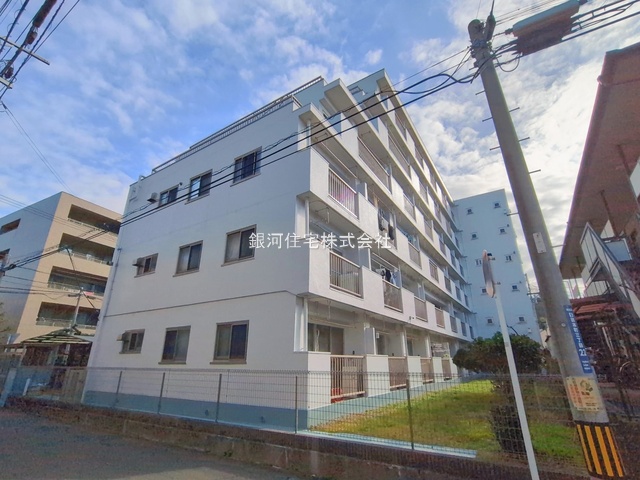 G00389727 神奈川県横浜市港北区日吉本町３丁目 中古マンション 2299万円 専有面積49.00m² (約14.82坪) 間取り２ＬＤＫ 所在階2階 築年月1970年04月(築55年)【外観2】